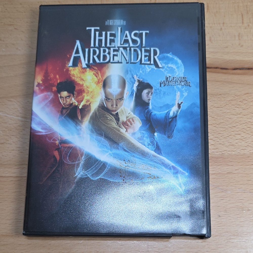 The Last Airbender DVD - Black Case